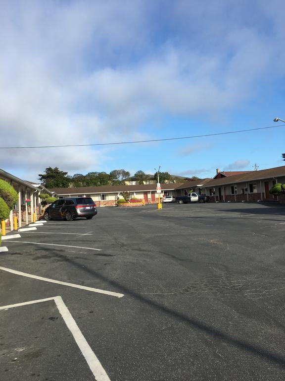 Old Marina Inn Exterior photo